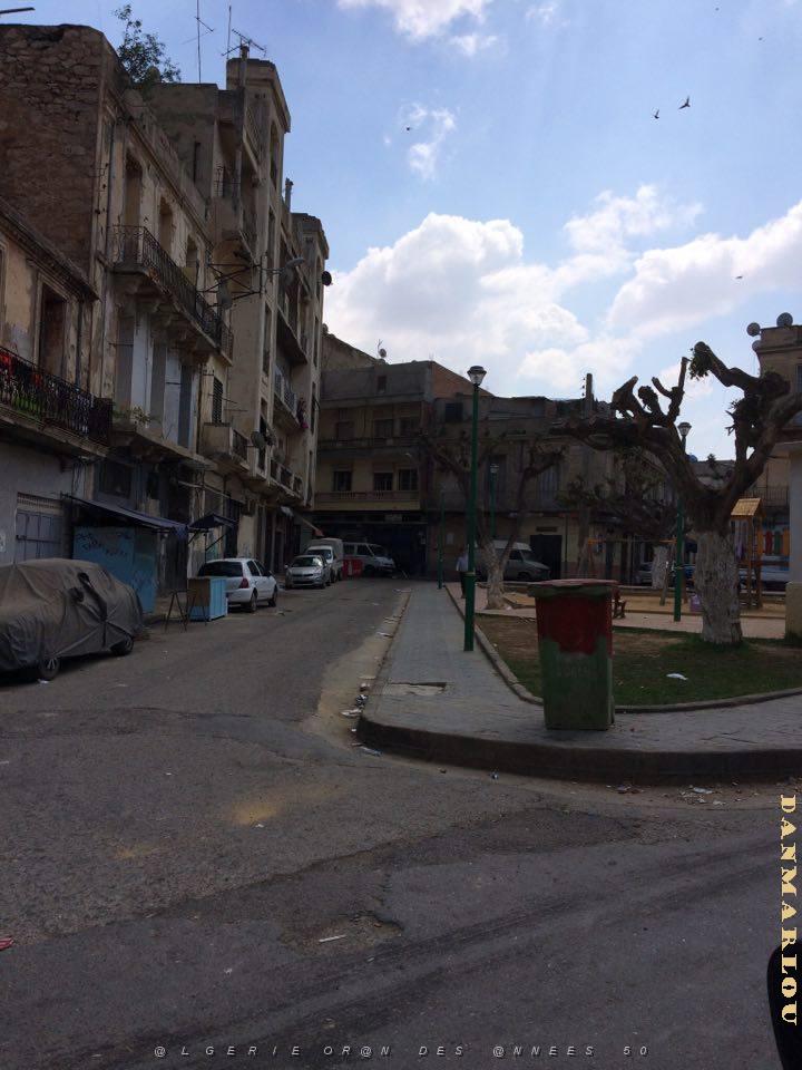 ORAN Place Laurence a Saint-Antoine 1.jpg